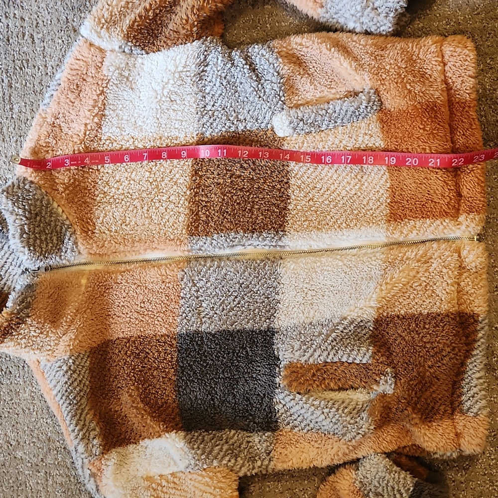 Thread & Supply - Picture 7 of 8